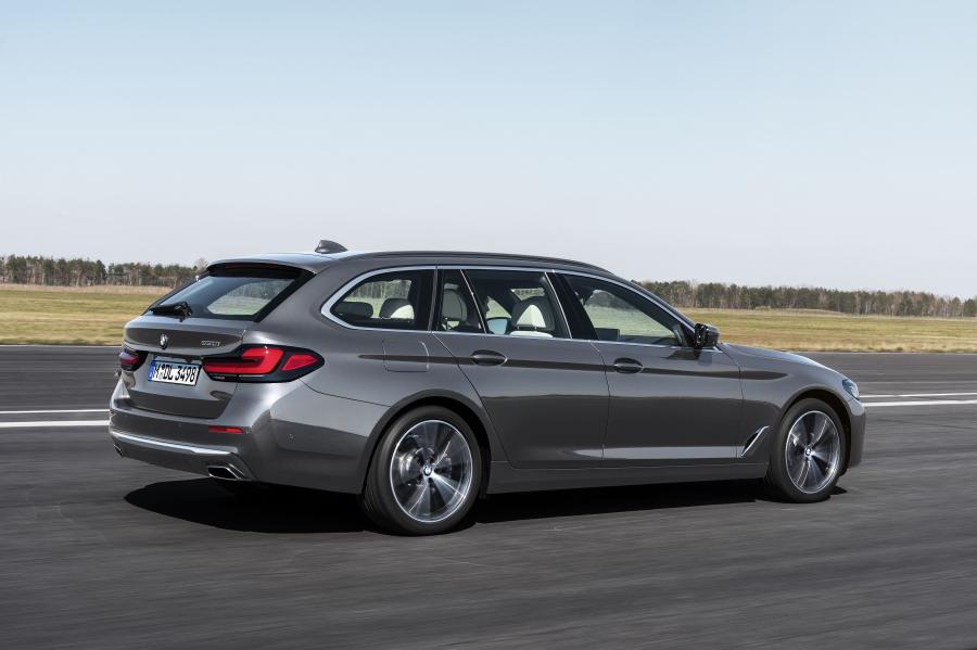  BMW 530i Touring Luxury Line (G31) 2020 года  (WW) (фото 8 из 73)